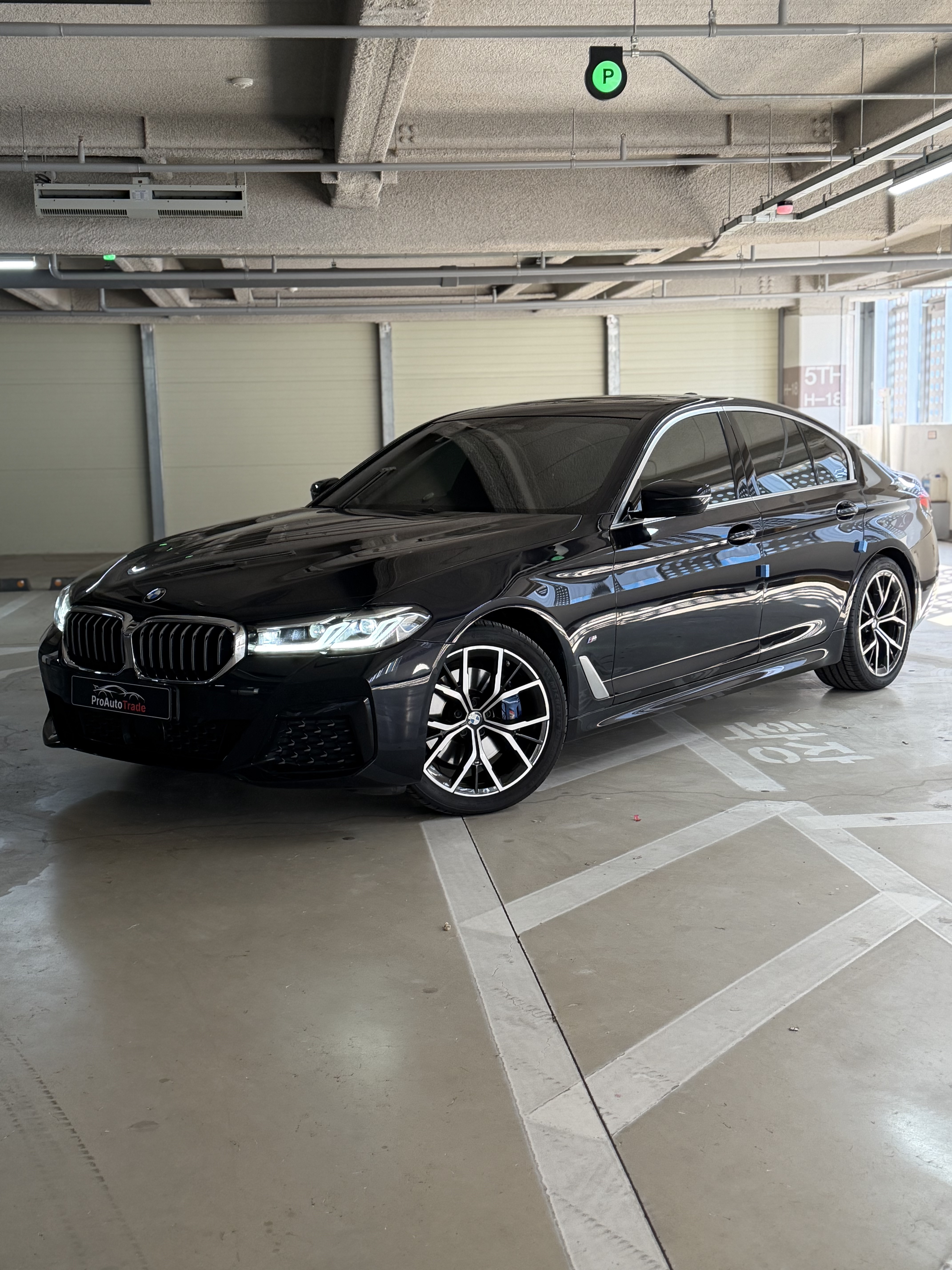 BMW 530